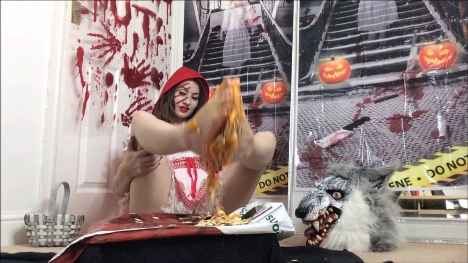 Brook Logan – Messy Pumpkin Feet